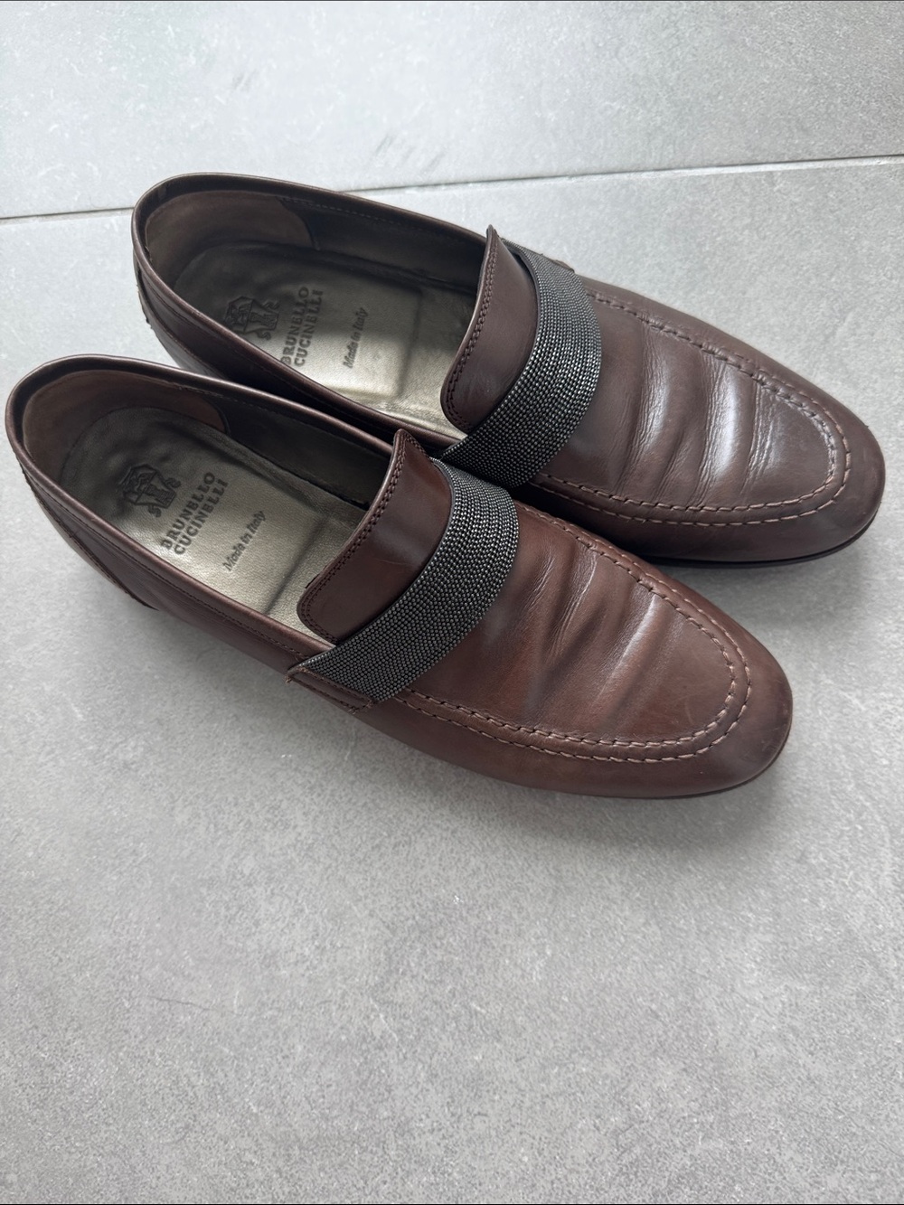 Brunello Cucinelli Brown Leather Women’s Slip-On Loafers with Monili Band